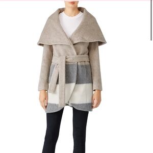 Waverly Grey Tan and White Women's Poncho